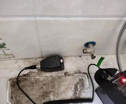 扎鲁特屋顶漏水维修公司分享下卫生间漏水的危害及解决方法